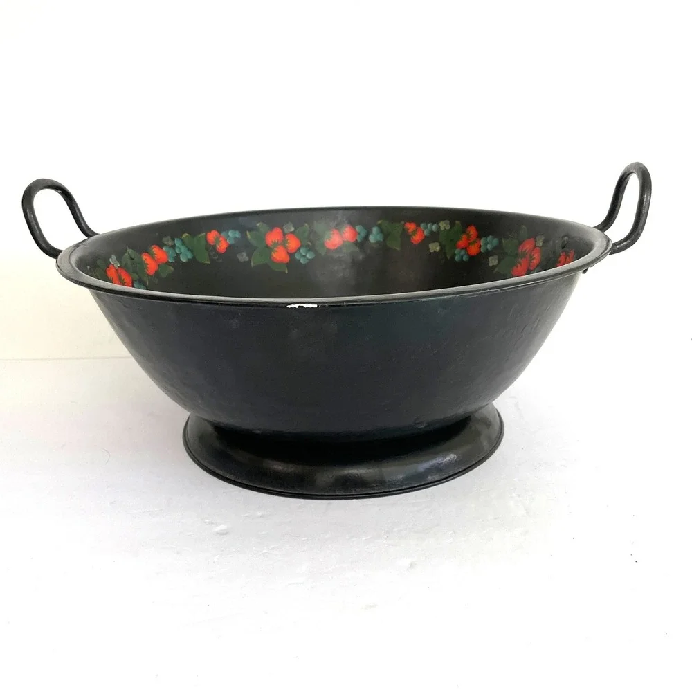 Vintage Hand Painted Toleware Metal Bowl Strawberry Blueberry Footed Basin 14.5